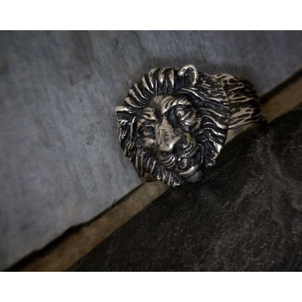Sterling Silver Lion Ring Vulcan's Forge LLC Kansas City, MO