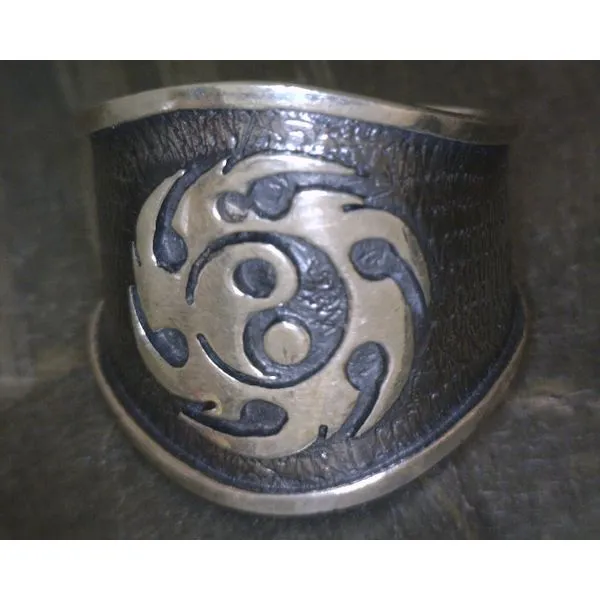 SS Yin &Yang Star Band Vulcan's Forge LLC KANSAS CITY, MO