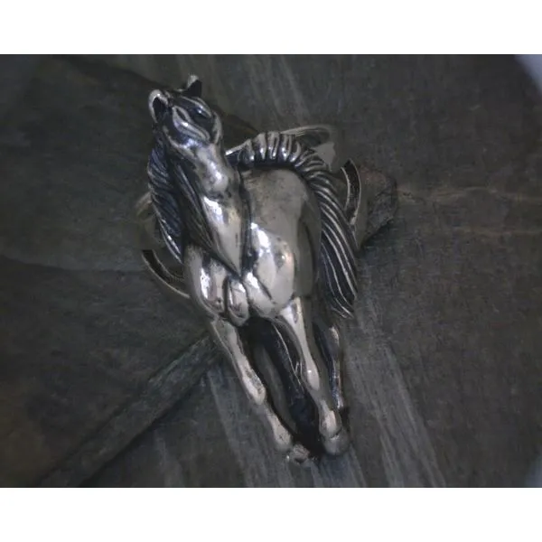 SS Horse Ring Vulcan's Forge LLC KANSAS CITY, MO