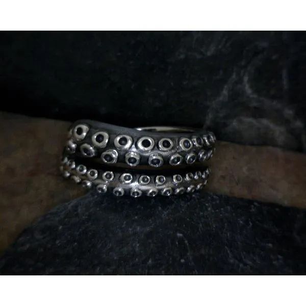 SS Wrapping Tentacle Ring Vulcan's Forge LLC KANSAS CITY, MO