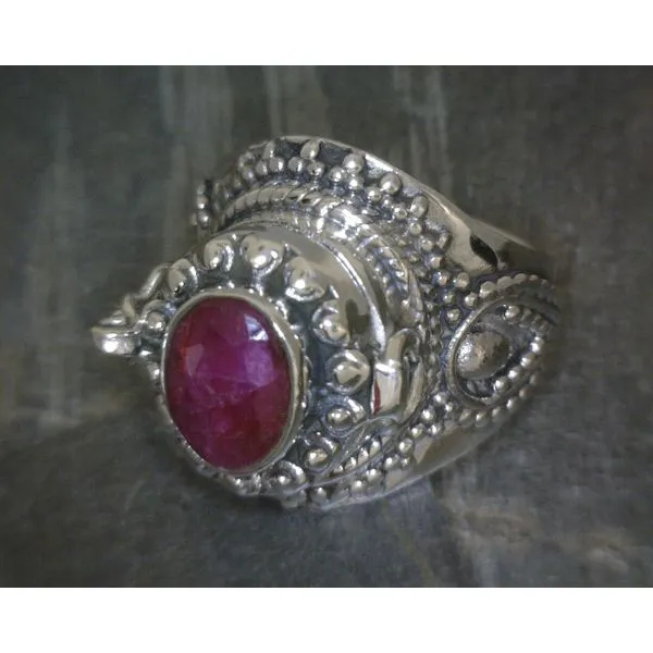 SS Oval Ruby Vintage Style Poison Ring Vulcan's Forge LLC KANSAS CITY, MO