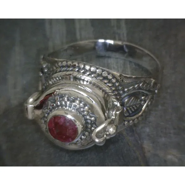 SS Faceted Ruby Vintage Style Poison Ring Vulcan's Forge LLC KANSAS CITY, MO