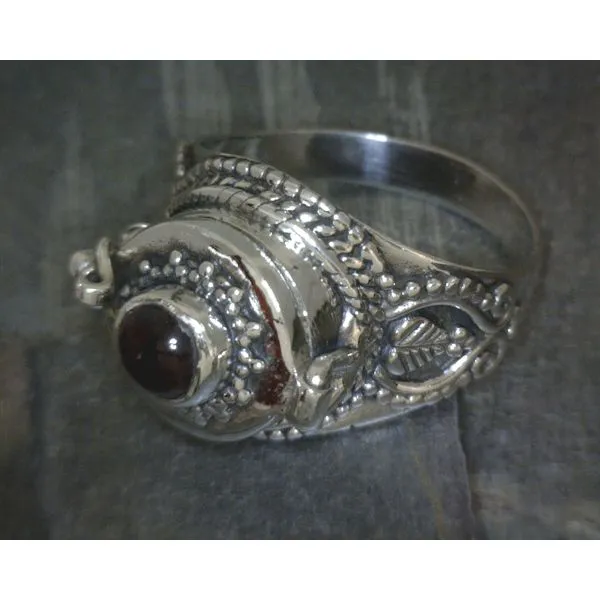 SS Bz Cab Garnet Vintage Style Poison Ring Vulcan's Forge LLC Kansas City, MO