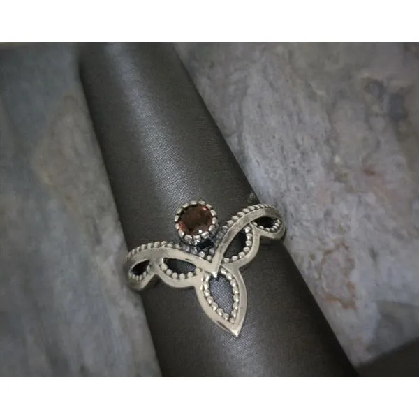 Sterling Silver Garnet Point Ring Size 7 Vulcan's Forge LLC Kansas City, MO