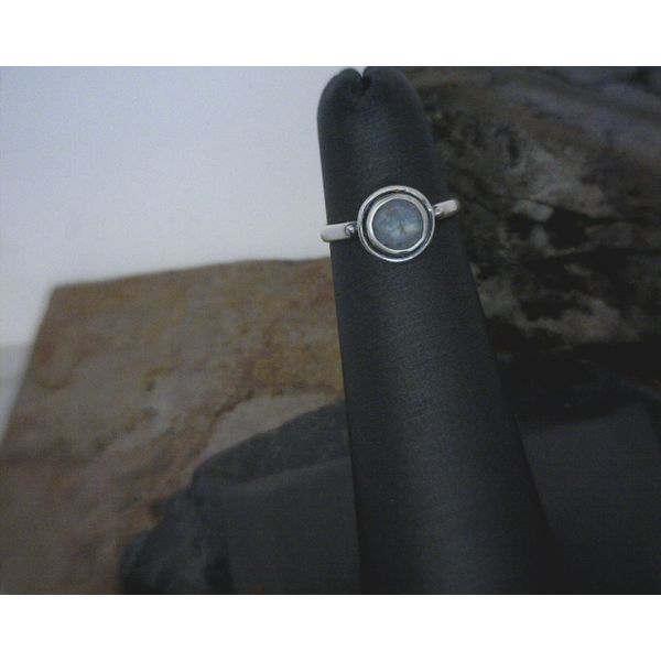 Sterling Round Labradorite with Ball Side Detail Ring Size 3 Vulcan's Forge LLC Kansas City, MO