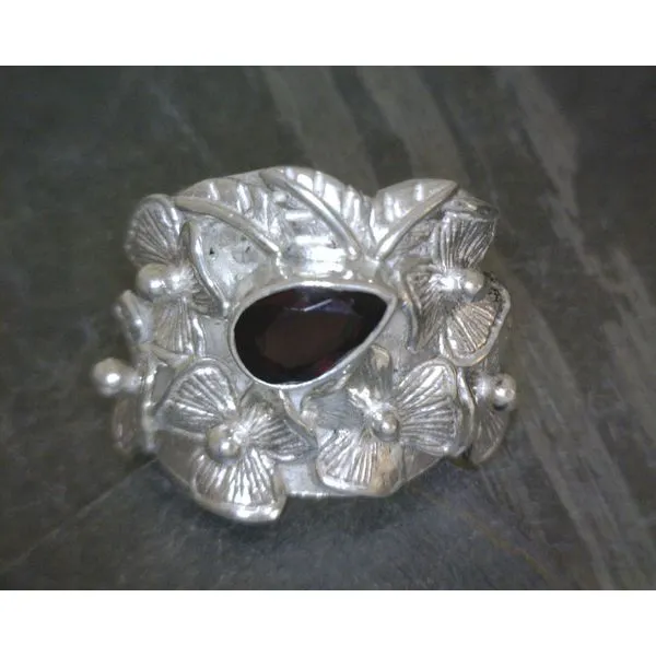 SS Leaf & Flower With Pear Garnet Ring Sz7 Vulcan's Forge LLC Kansas City, MO