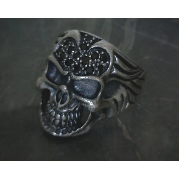 SS Cracked Skull With Onyx Eyes Band Vulcan's Forge LLC KANSAS CITY, MO