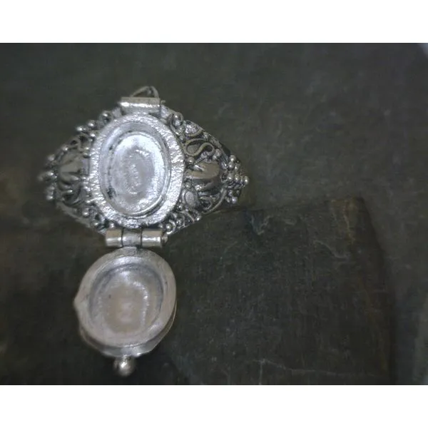 SS BZ Oval Cab Rose Quartz W/ Ornate Details Poison Ring Image 2 Vulcan's Forge LLC KANSAS CITY, MO