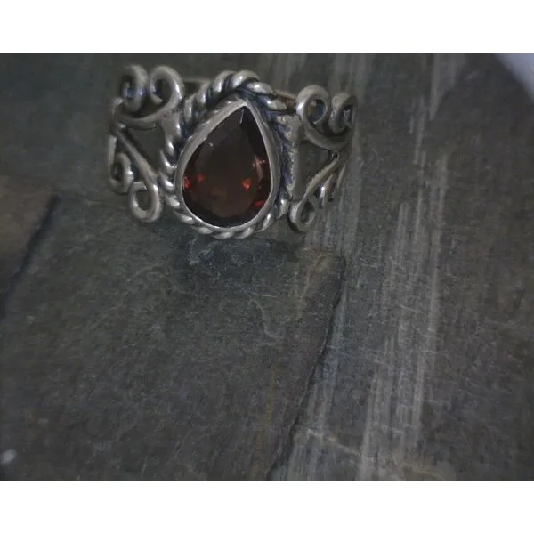 Ss Pear Garnet  W/ Rope& Scrollwork Band Vulcan's Forge LLC KANSAS CITY, MO