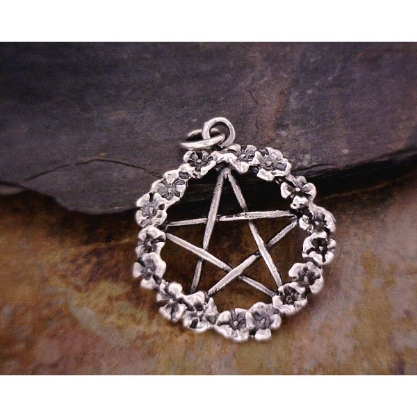 Sterling Pentacle & Roses Vulcan's Forge LLC Kansas City, MO