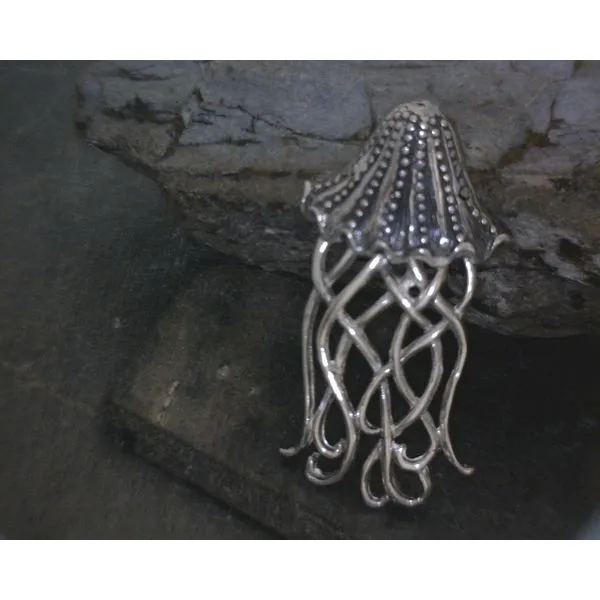 SS Jellyfish Pendant Vulcan's Forge LLC KANSAS CITY, MO