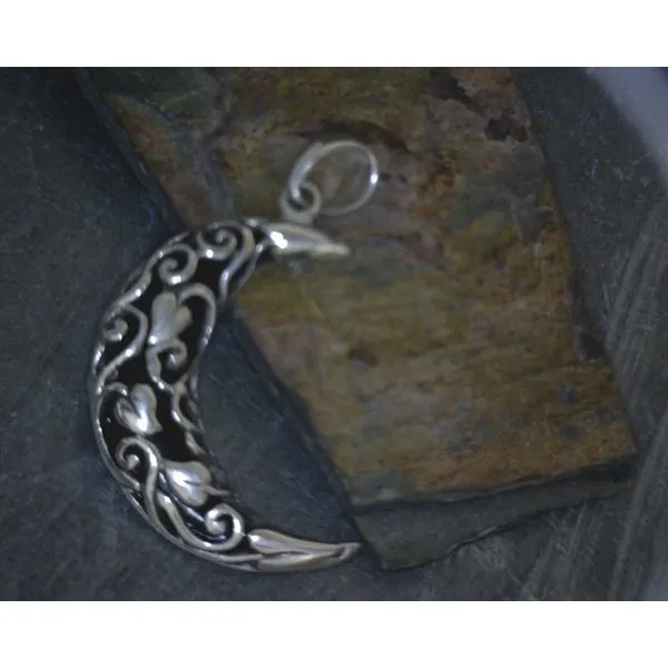 silver pendant  Vulcan's Forge LLC KANSAS CITY, MO