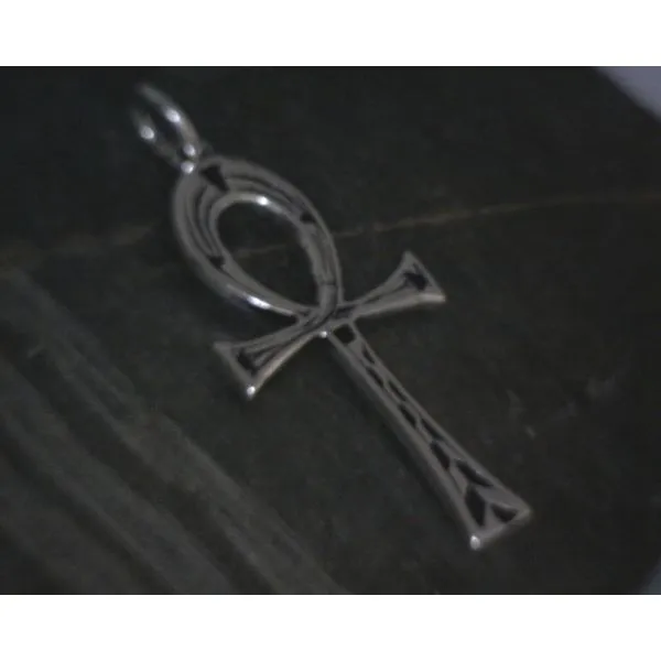 silver pendant  Vulcan's Forge LLC KANSAS CITY, MO