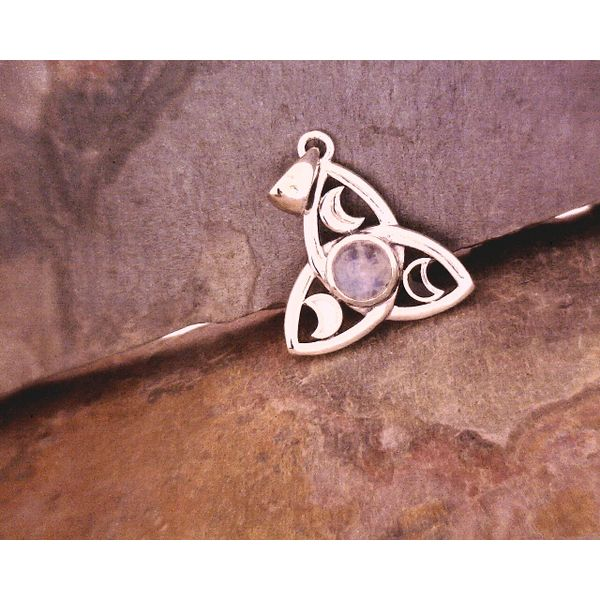 SS Celtic Knot with Black and White Moons Vulcan's Forge LLC Kansas City, MO