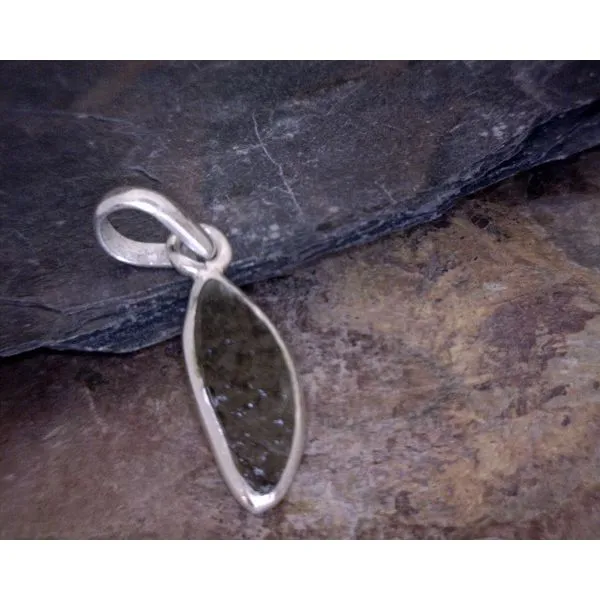 Silver Stone Pendant Vulcan's Forge LLC KANSAS CITY, MO