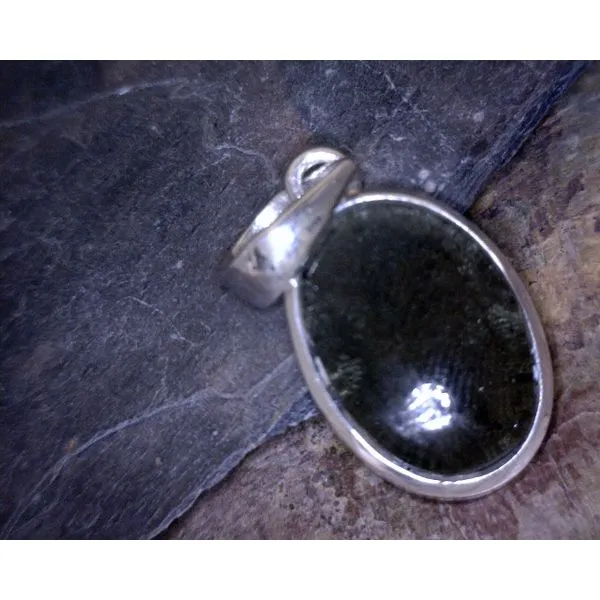 Silver Stone Pendant Vulcan's Forge LLC KANSAS CITY, MO
