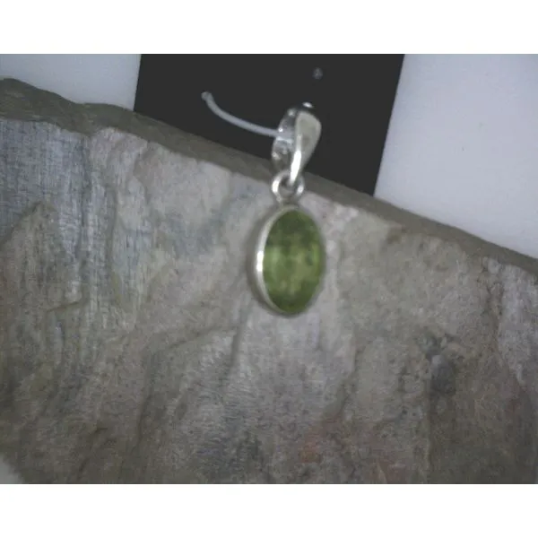 Sterling Oval Peridot Pendant Vulcan's Forge LLC Kansas City, MO