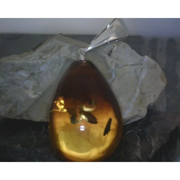 SS  Round Teardrop Amber Pendant Vulcan's Forge LLC KANSAS CITY, MO
