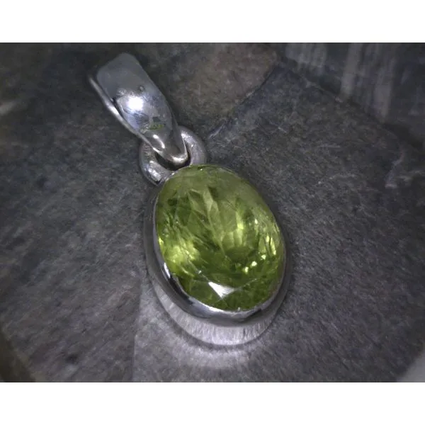 SS Bz Oval Peridot Pendant Vulcan's Forge LLC KANSAS CITY, MO