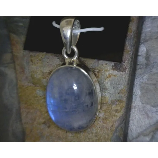 Silver Stone Pendant Vulcan's Forge LLC KANSAS CITY, MO
