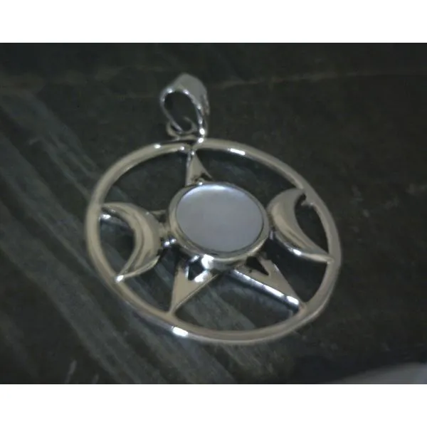 Silver Stone Pendant Vulcan's Forge LLC KANSAS CITY, MO