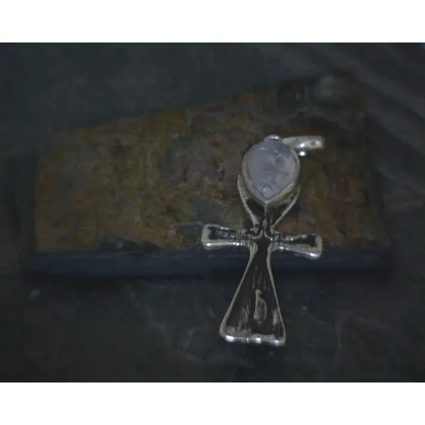 Silver Stone Pendant Vulcan's Forge LLC KANSAS CITY, MO