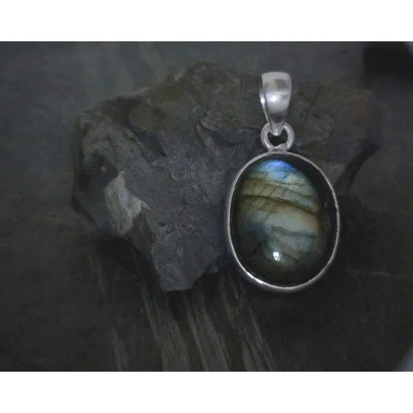 Silver Stone Pendant Vulcan's Forge LLC Kansas City, MO
