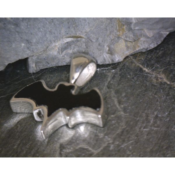 Silver Stone Pendant Vulcan's Forge LLC KANSAS CITY, MO