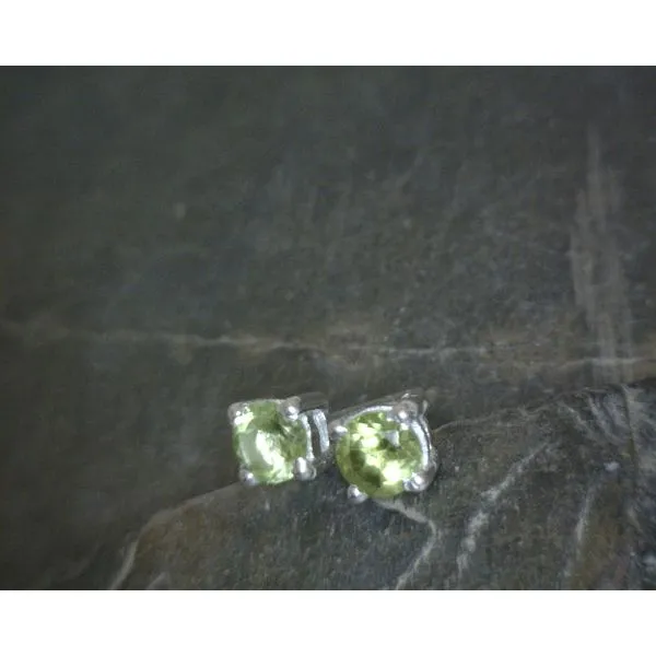 SS Prong Set Round Peridot Stud Earrings Vulcan's Forge LLC KANSAS CITY, MO