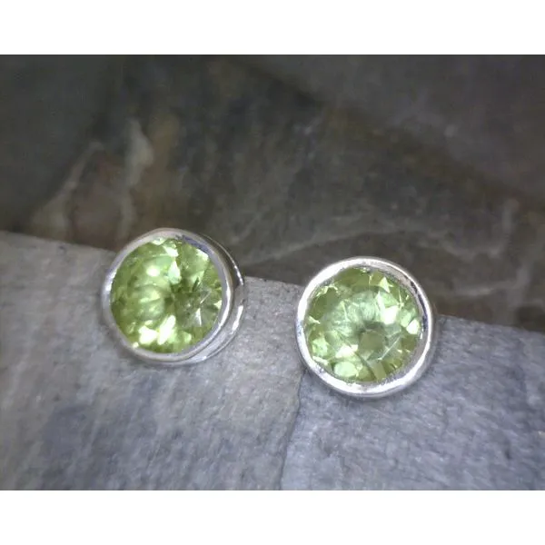 Ss Bz Round Peridot Studs Vulcan's Forge LLC KANSAS CITY, MO