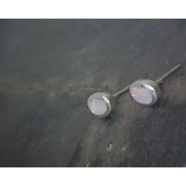 SS 6mm Lab White  Opal Stud Vulcan's Forge LLC KANSAS CITY, MO
