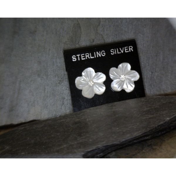 Sterling Silver Flower earrings Vulcan's Forge LLC Kansas City, MO