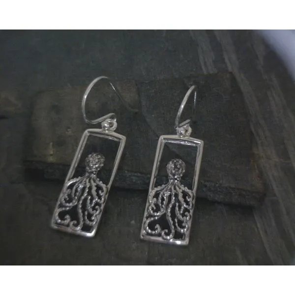 SS Octopus In Circle Drop Earrings Vulcan's Forge LLC KANSAS CITY, MO
