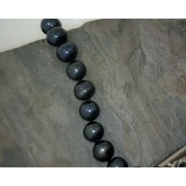 Black Pearl Strand Vulcan's Forge LLC Kansas City, MO