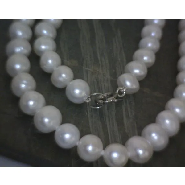 SS Mid Sized Knotted Round White Pearl Strand Necklace 22'' Vulcan's Forge LLC KANSAS CITY, MO