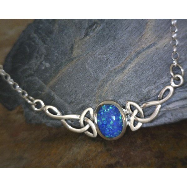 SS Celtic Oval Syn. Opal Rolo 