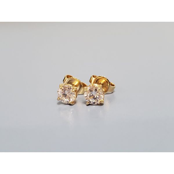 14k Yellow Gold Basket-Set Diamond Stud Earrings Wallach Jewelry Designs Larchmont, NY