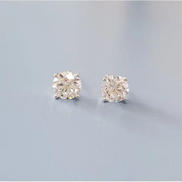 14k White Gold Lab Grown Diamond Stud Earrings Wallach Jewelry Designs Larchmont, NY