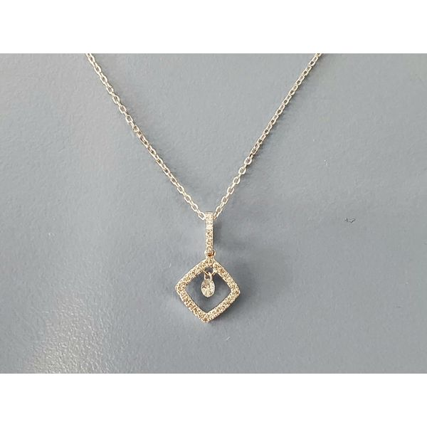 White Gold & Diamond Drop Pendant Necklace Wallach Jewelry Designs Larchmont, NY