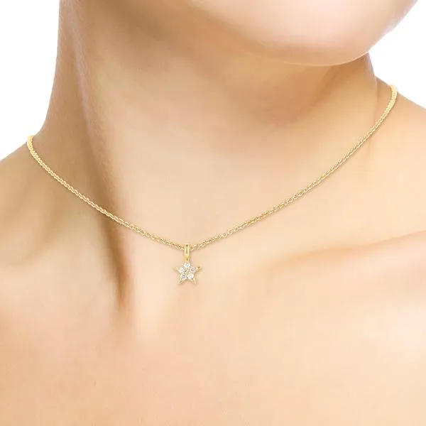 14k White Gold & Diamond Star Pendant Necklace Image 2 Wallach Jewelry Designs Larchmont, NY