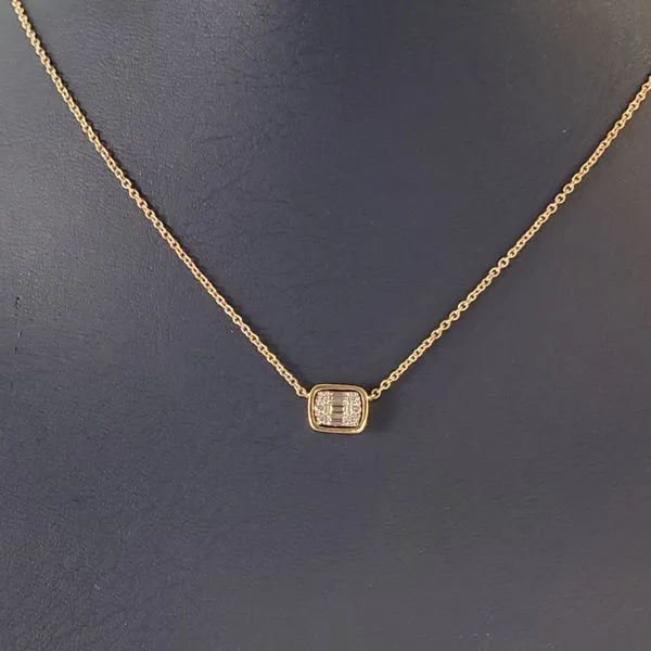 14k Yellow Gold & Diamond Cluster Pendant Necklace Wallach Jewelry Designs Larchmont, NY
