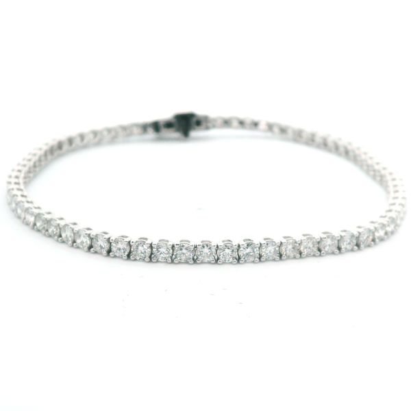 14K White Gold Diamond Tennis Bracelet Ware's Jewelers Bradenton, FL