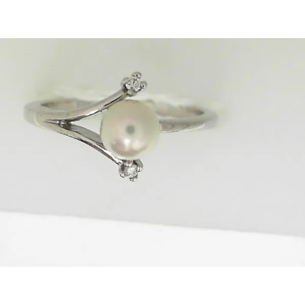 14 Karat White Gold Pearl Ring with Diamond Accents Ware's Jewelers Bradenton, FL