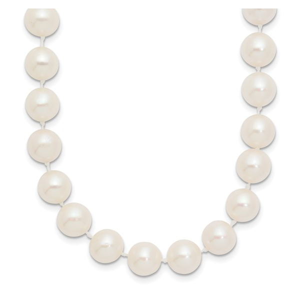 14Kt Yellow Gold Pearl Strand Necklace Ware's Jewelers Bradenton, FL