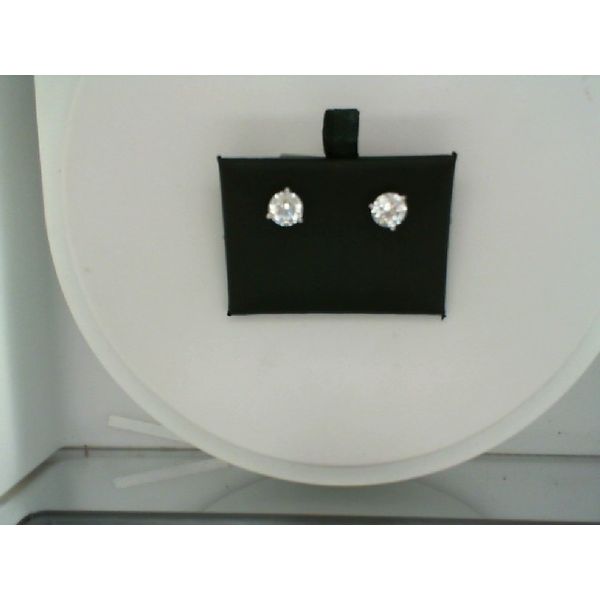 Diamond Stud Earrings Wesche Jewelers Melbourne, FL
