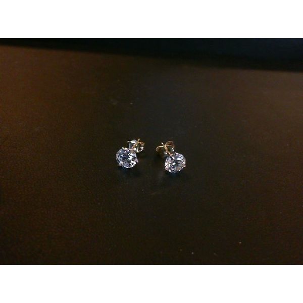 Lab Grown Diamond Stud Earrings Wesche Jewelers Melbourne, FL
