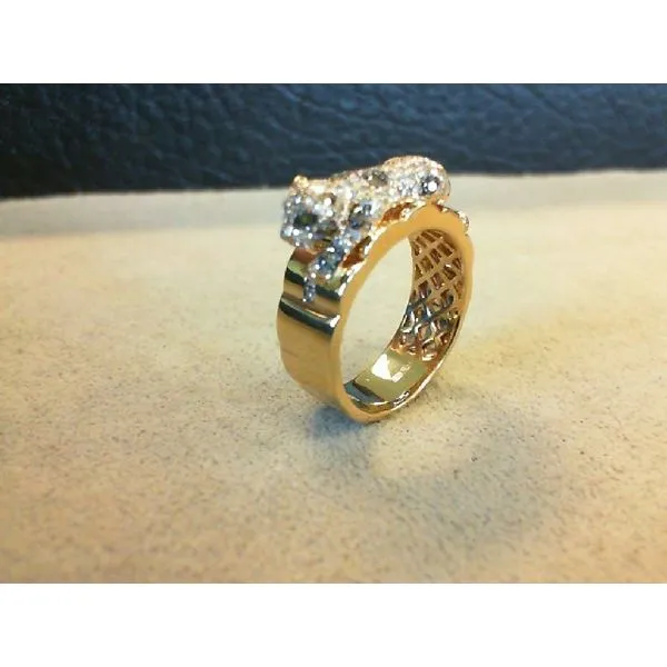Fashion Ring