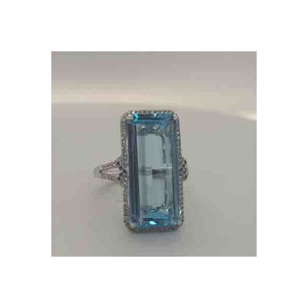 Gemstone Fashion Ring Wesche Jewelers Melbourne, FL