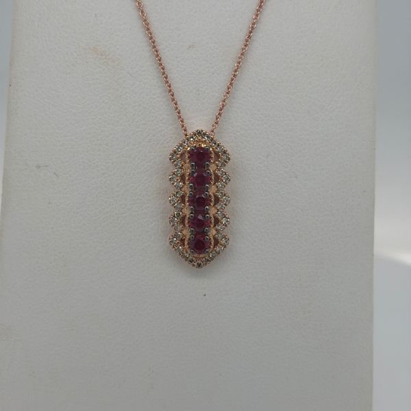 Gemstone Pendant Wesche Jewelers Melbourne, FL