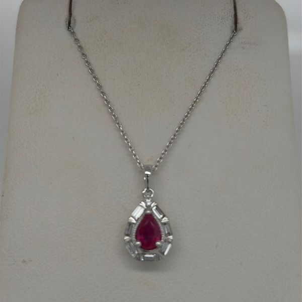 Gemstone Pendant Wesche Jewelers Melbourne, FL